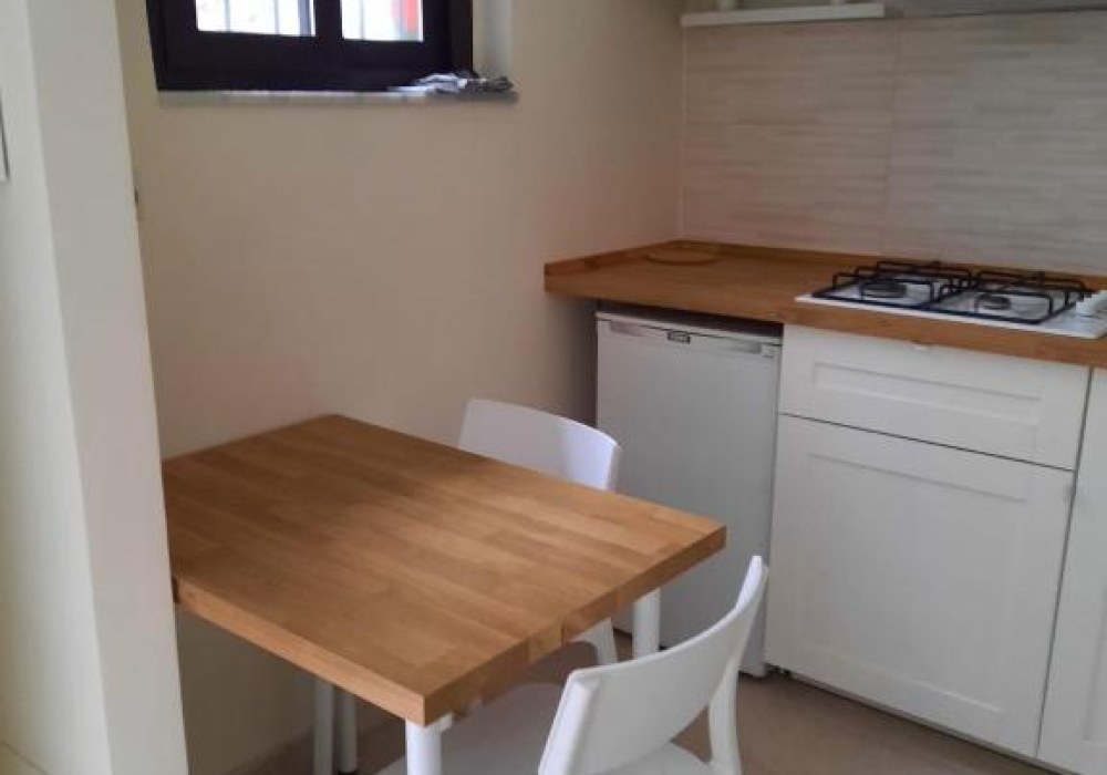 H4 - Group Suite